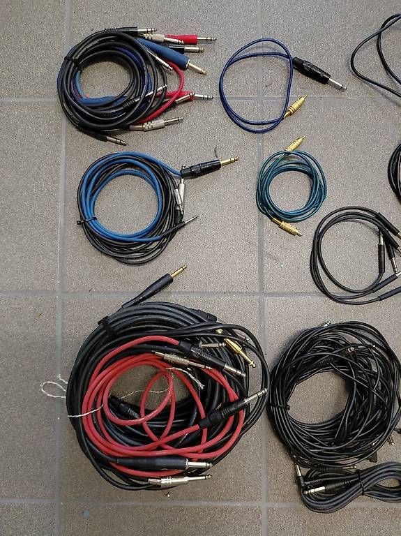 Kabel: Großes Instrumenten- & Patchkabel-Set – Gebraucht aus Wangs von man_v2j2 1