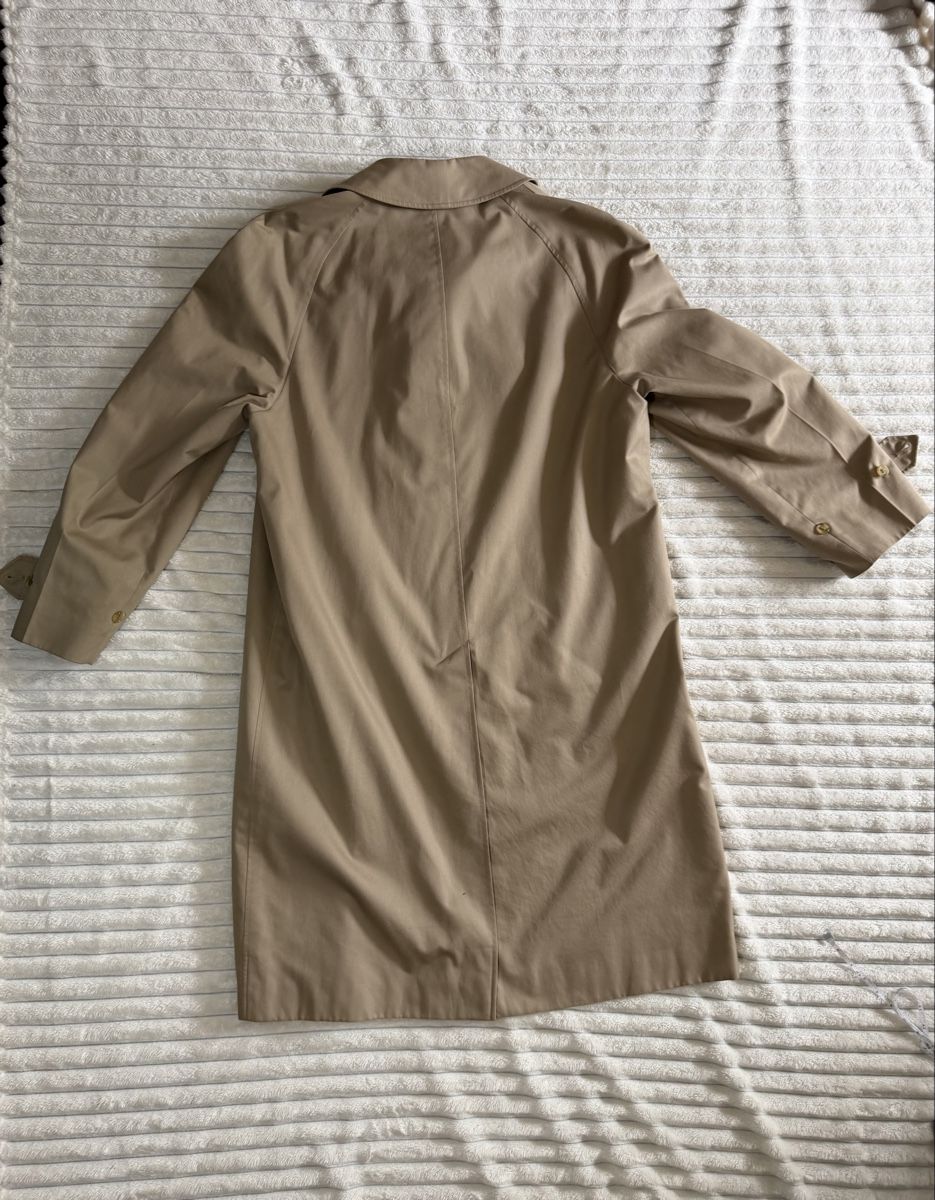 Burberry Manteaux: Original Burberry Trenchcoat L  – D'occasion à Vionnaz par b_f_d_r_g 1