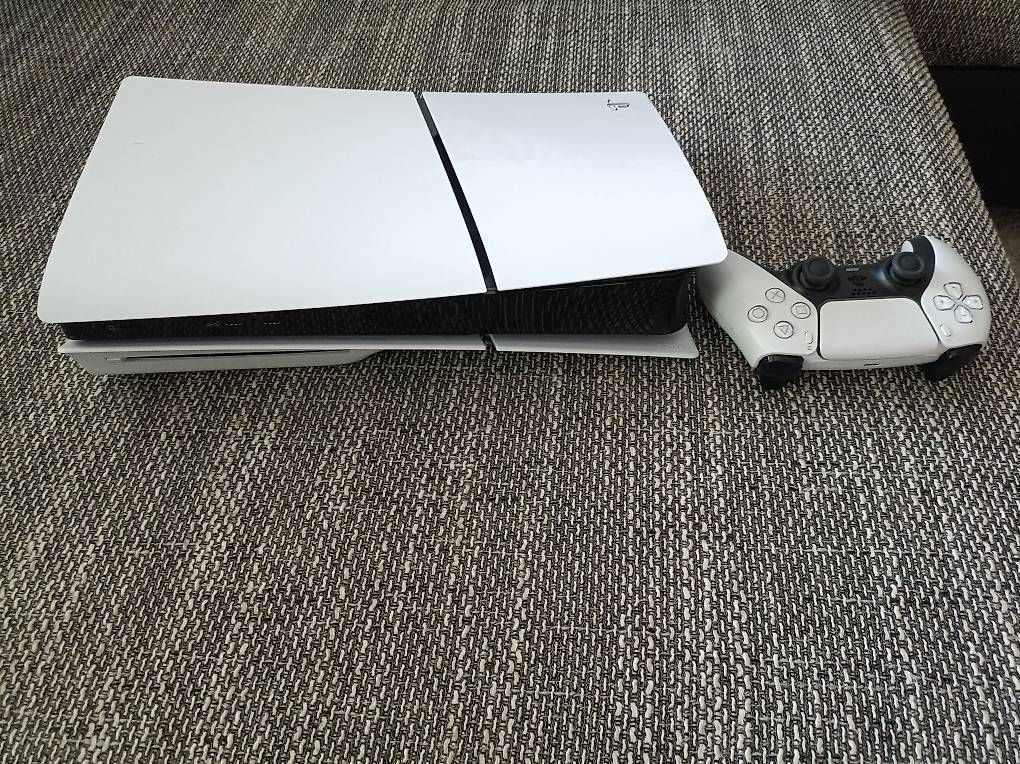 Console: PlayStation 5 Disk Edition – Nuovo e nell'imballaggio originale da Widnau venduto da stch79