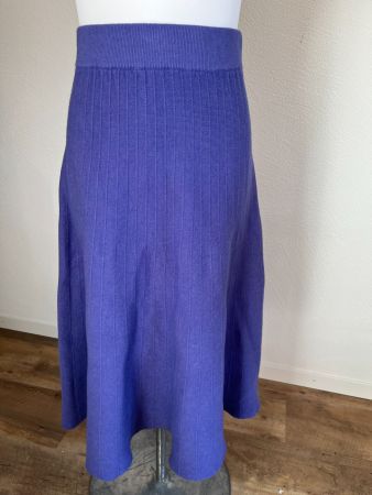 Hübscher Rock mit dehnbarem Bund, Gr. S/M, NEU, NP 69.-