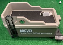 MGD Golfball-Dispenser, neuwertig, für Golfer!