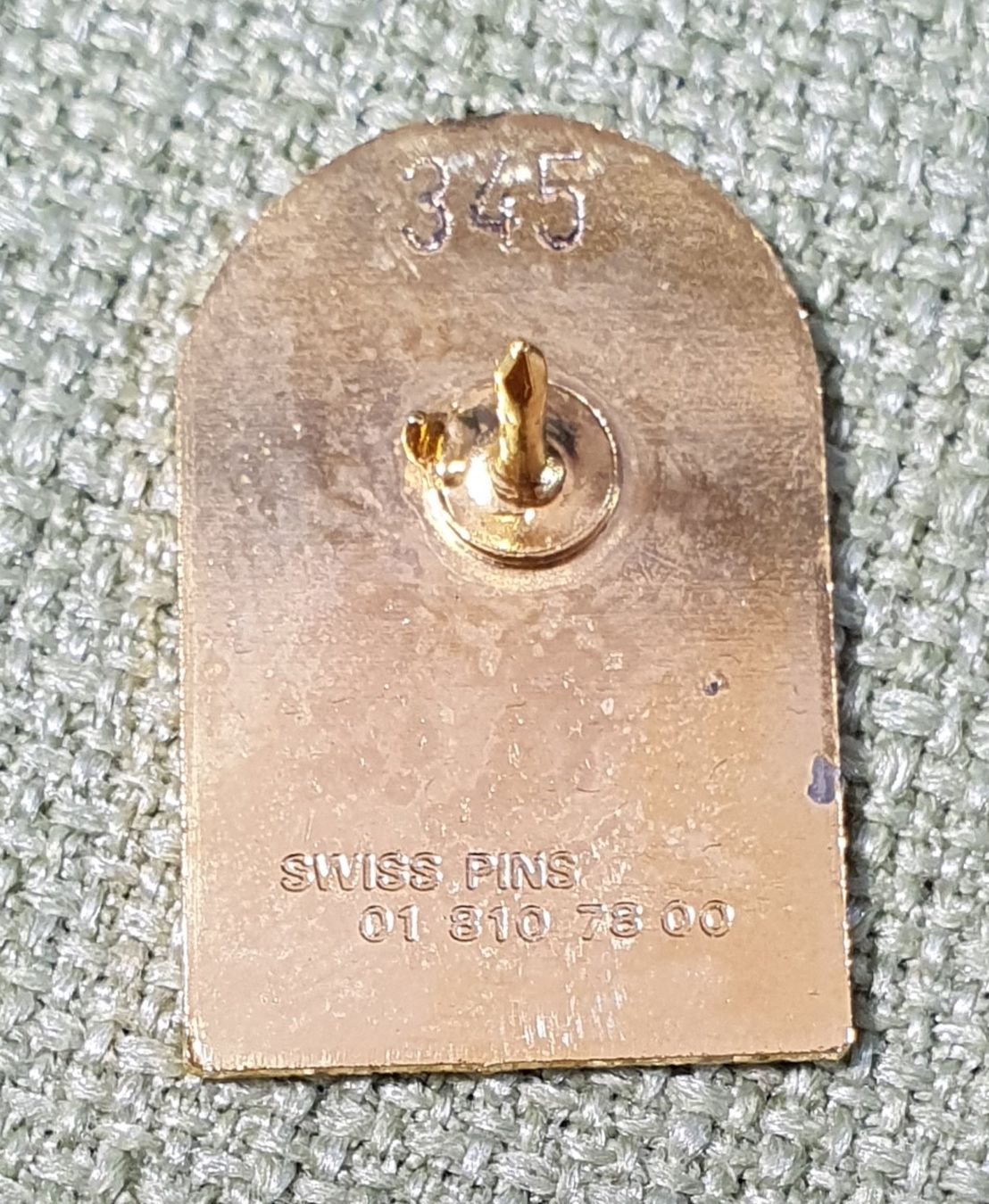 Placchette & Badge: P142 - Pin Polizei-Schule Basel  1994/95-2  Nr. 345 – Usato da Reinach BL venduto da Boston-Verkauf 1