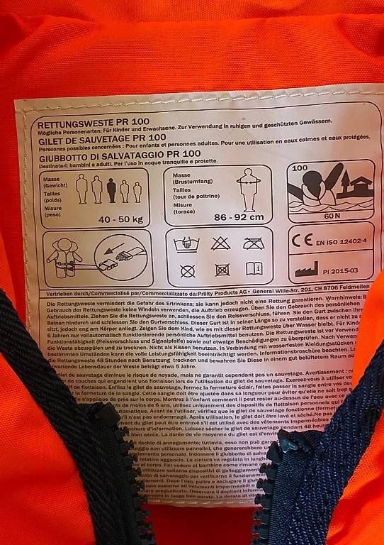 Giubbotti di salvataggio: Gilet de sauvetage – Usato da Epalinges venduto da car_5ysg 1