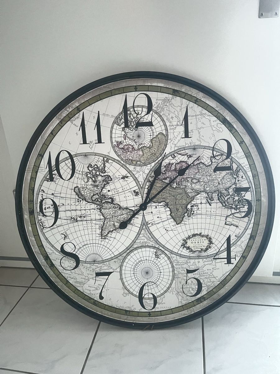 Montres: grosse Weltkarten Uhr - Landscape – Neuf (Voir description) à Jonschwil par juliana_pluess