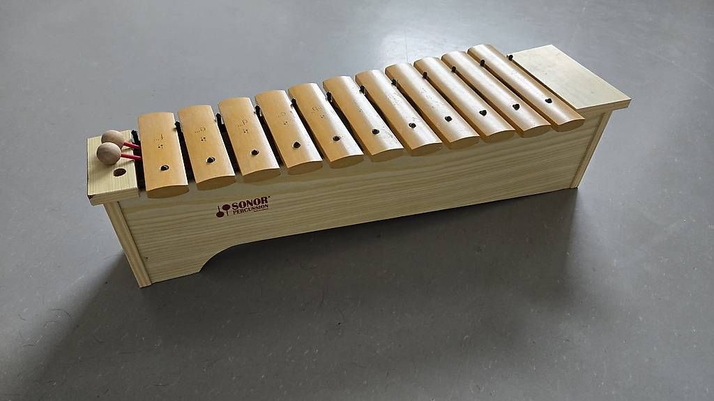 Strumenti musicali: Xylophone sonor – Usato da La Chaux-de-Fonds venduto da tho_5cw6 1