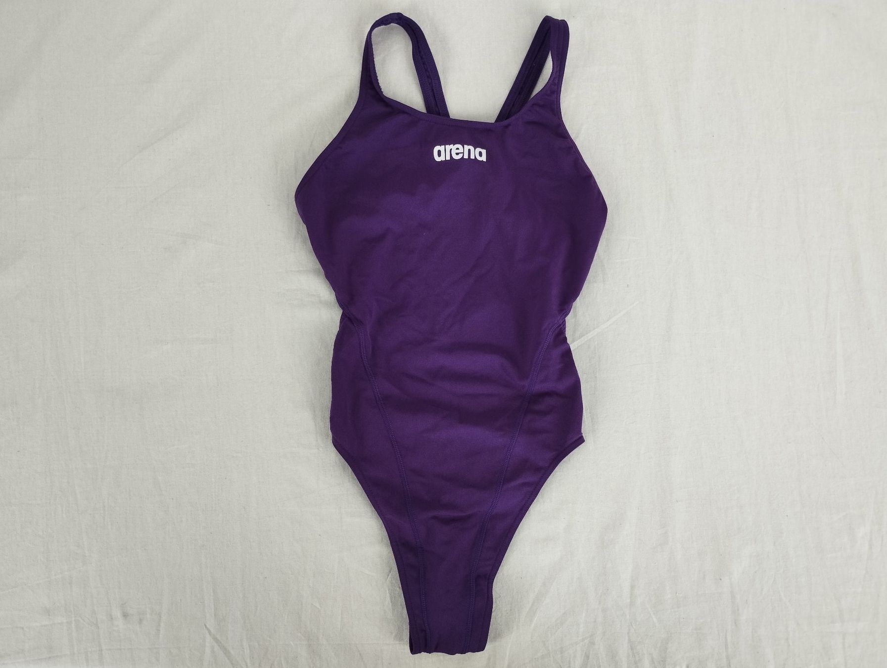 Arena Costumi da bagno & Bikini: ARENA Schwimmanzug violett Gr. 36 – Nuovo e nell'imballaggio originale da Schübelbach venduto da Restwert_Schubelbach