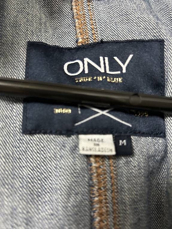 Vestes: Only Jeansjacke – D'occasion à Brittnau par Isabell14