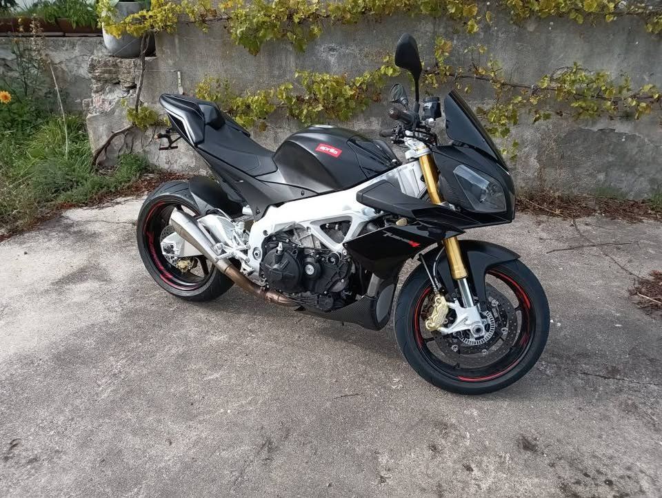 Aprilia Strada: Aprilia Tuono V4 – Usato da Chanéaz venduto da NaZaMy2908