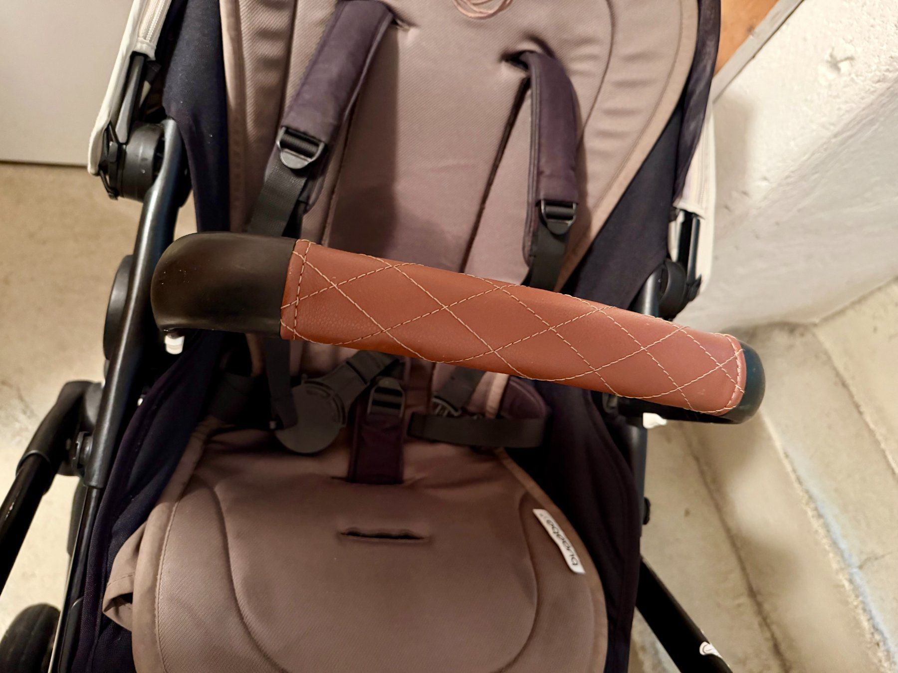 Bugaboo Poussette: Bogaboo Fox 2 Kinderwagen mit Zubehör – D'occasion à Chur par Pcapaul 9