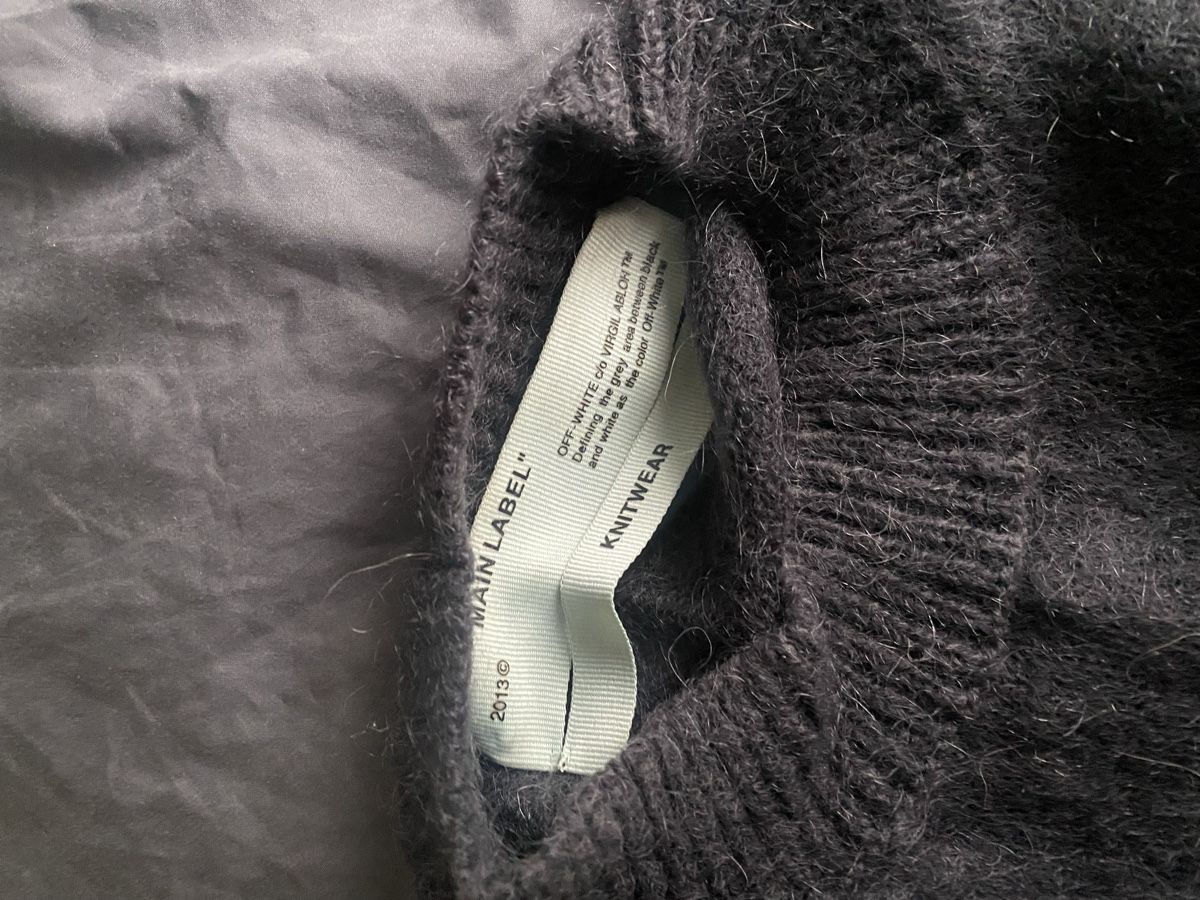 Off-White Maglioni & Felpe: Off-white sweater – Nuovo (secondo la descrizione) da Thalwil venduto da zhe_69pd 3