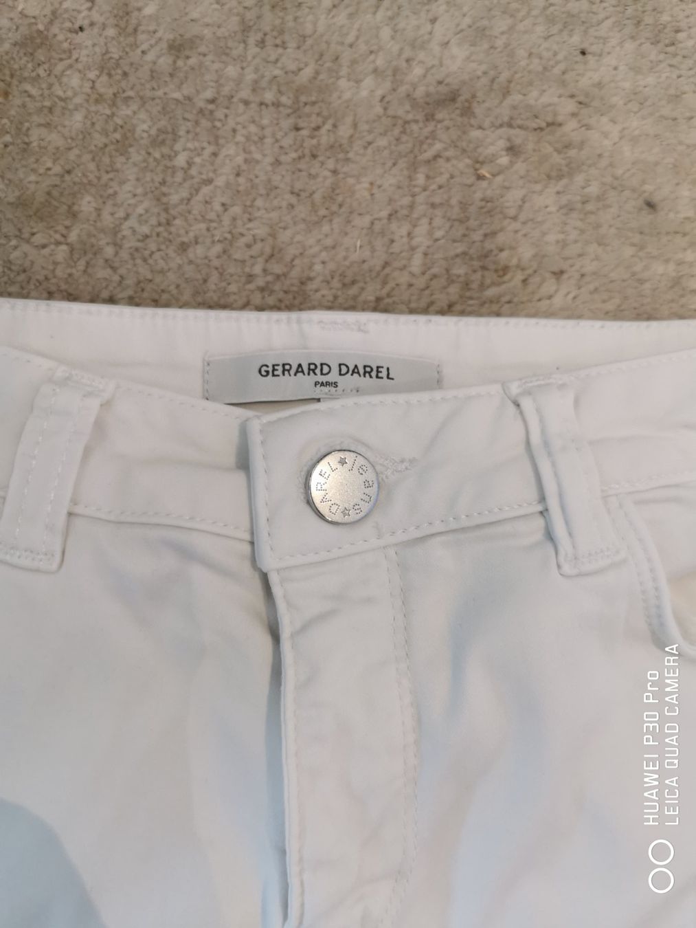 Gérard Darel Pantaloni: Gerard Darel, Hose weiss,  Gr. 34 – Usato da Erlenbach ZH venduto da alisamilana 2