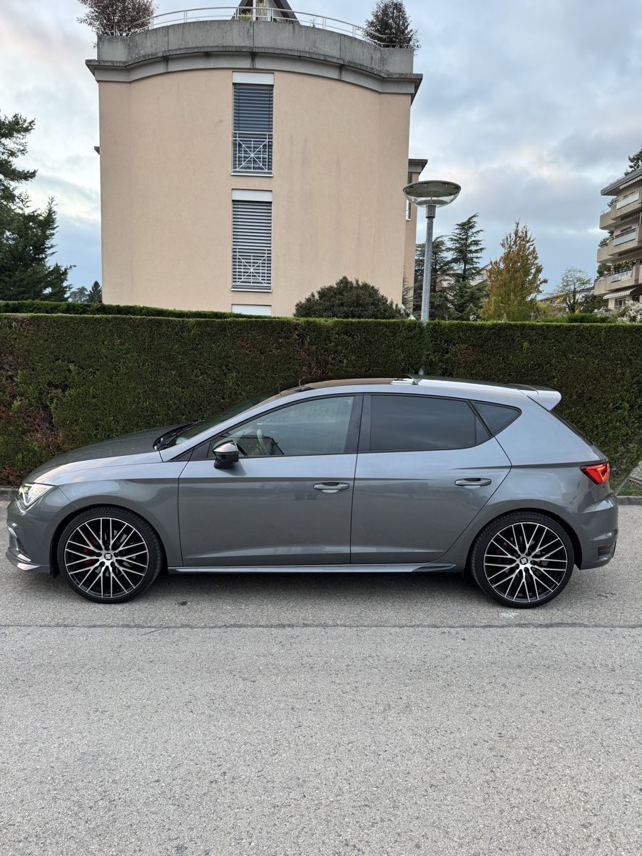 Seat Automobili: Seat Leon FR – Usato da Nyon venduto da Ilan1260 2