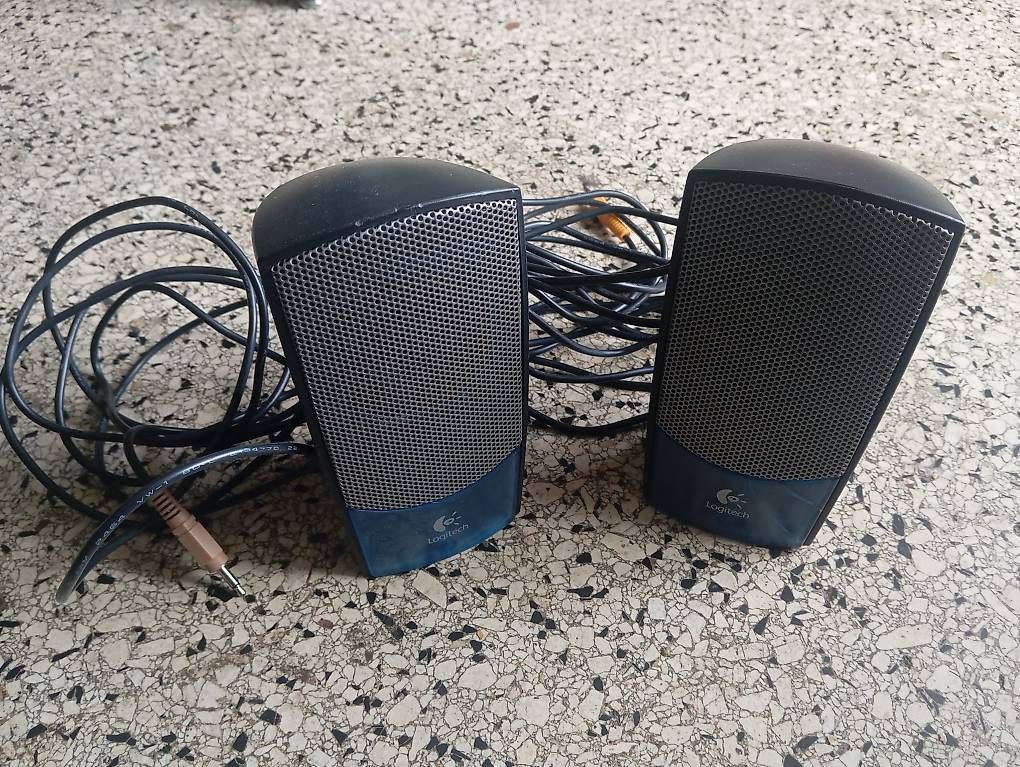 Lautsprecher: Lautsprecher Logitech – Gebraucht aus Basel von Petergunn