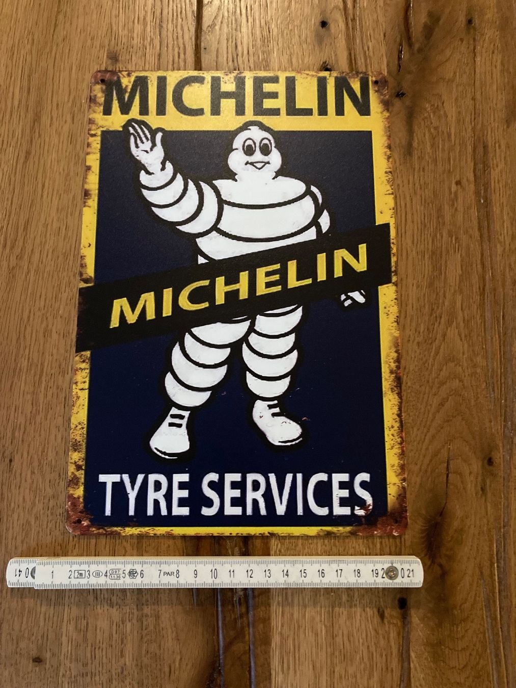 Michelin Insegne: Schönes Michellin Retro Schild / neu!!! – Nuovo e nell'imballaggio originale da Bremgarten AG venduto da Eurotiz 1