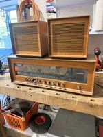 Radio Saba Stereo I mit zwei Lautsprechern Holzgehäuse
