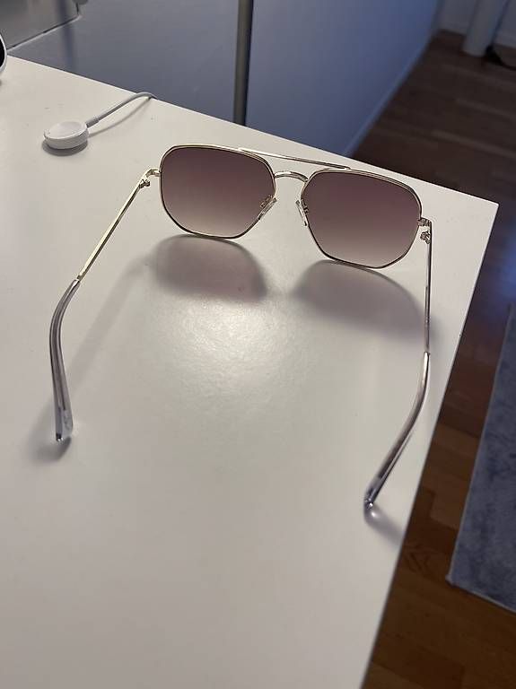 Occhiali & Lenti: Sonnenbrille – Usato da Wettingen venduto da tur_2nqw 1