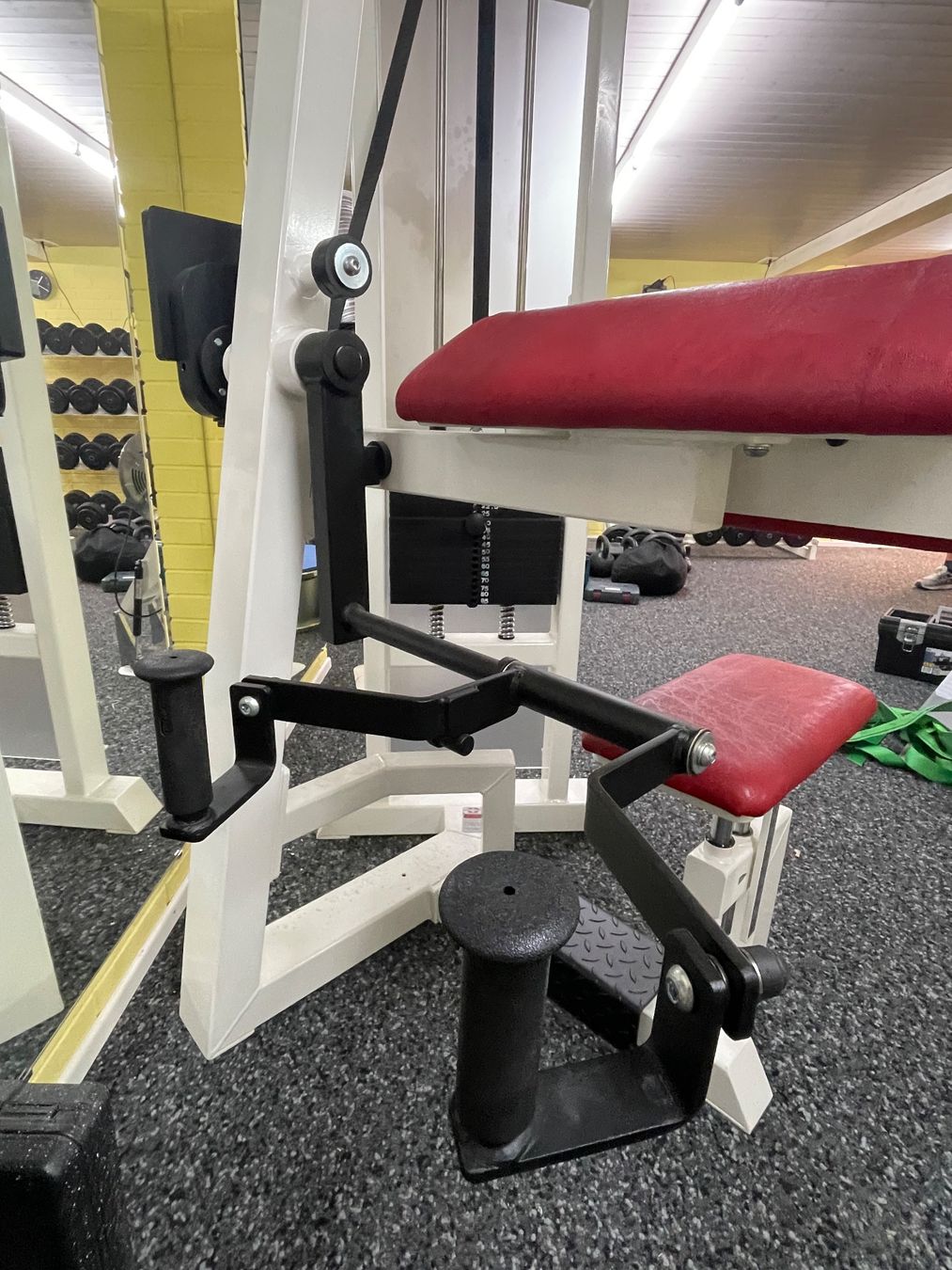 Gym80 Hometrainer: Bizeps-Maschine – Usato da St. Gallen venduto da sabrina.weigele 2