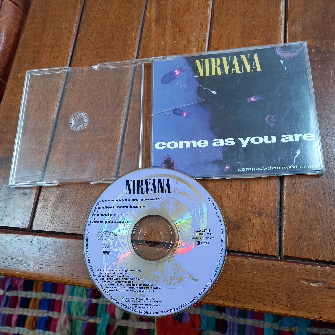 CDs: nirvana - come... – D'occasion à St-Cergue par VeganWarrior