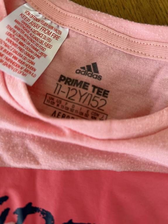 Adidas Kleiderpakete & -sets: Adidas Turnkleider Gr. 140 Rosa – Gebraucht aus Grenchen von lor_2zpl 4