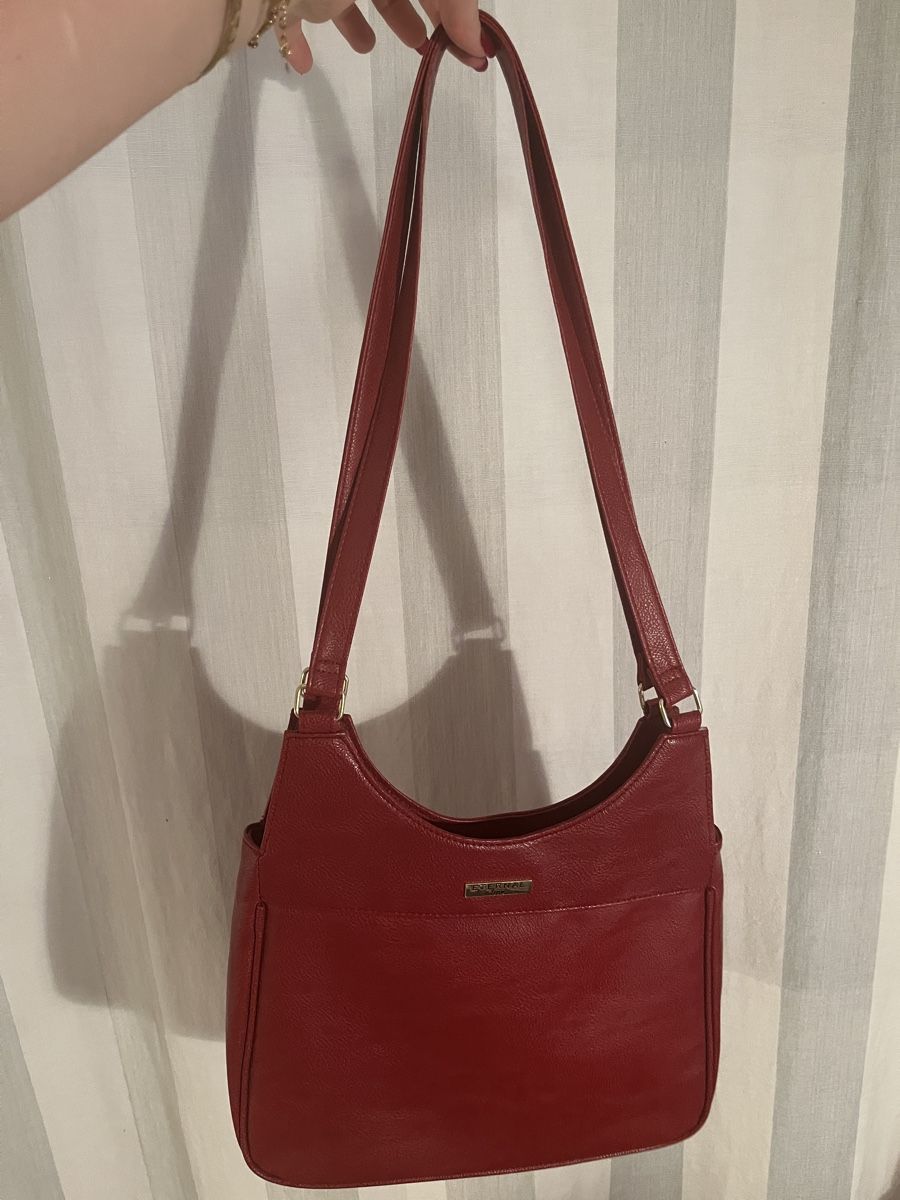 Taschen für Damen: Handtasche rot Kunstleder  – Gebraucht aus Bern von sosophie