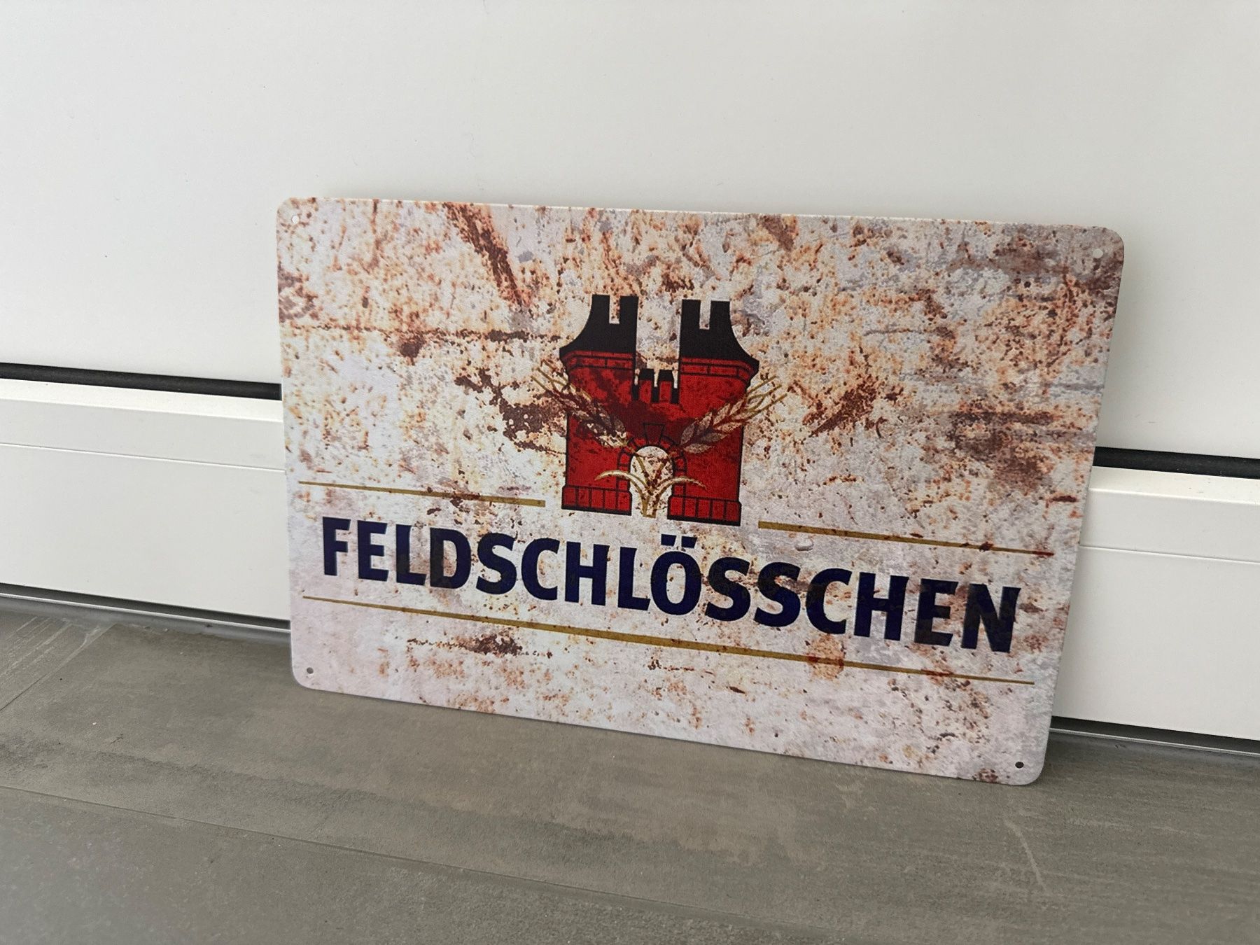 Feldschlösschen Schilder: FELDSCHLÖSSCHEN BIER Vintage Blechschild – Neu und originalverpackt aus Seon von Aaargauer01 2