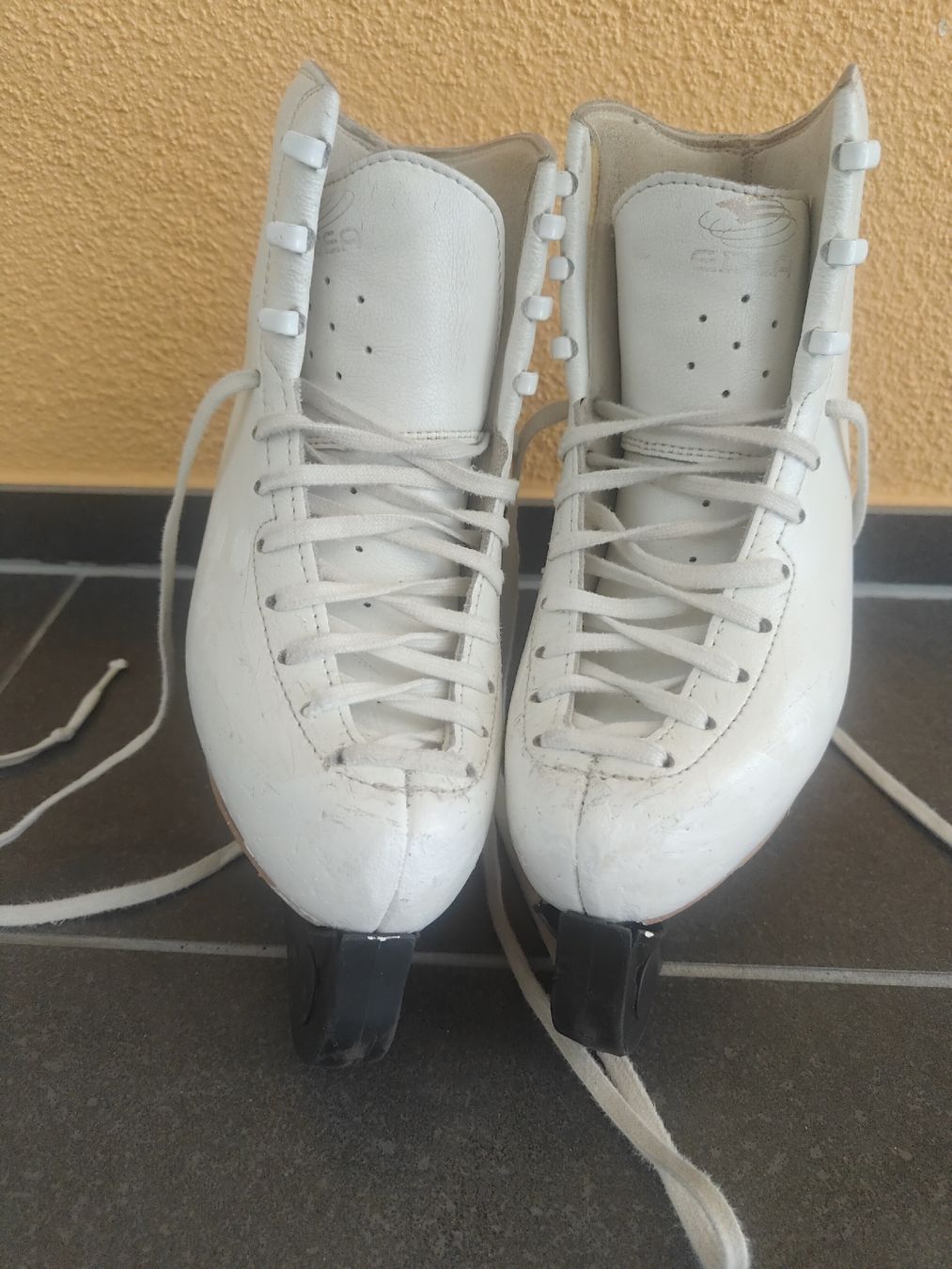 Edea Patins à glace: Edea Overture gr 215, ca gr 31 – D'occasion à Fällanden par antogranell