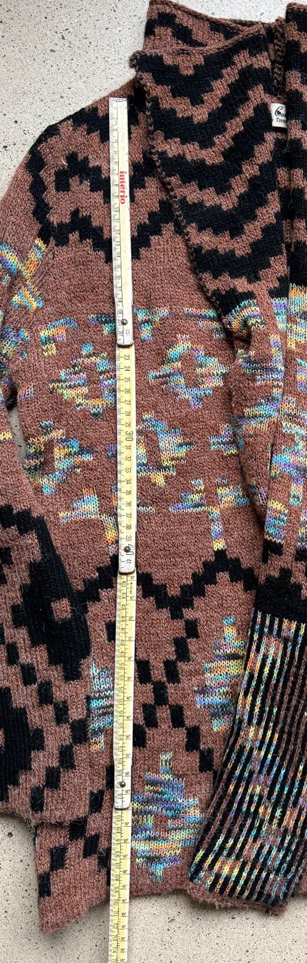Giacche: Strickjacke – Usato da Zürich venduto da Octopus-275 2