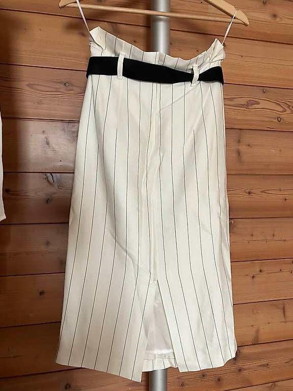Massimo Dutti Gonne: Massimo Dutti Rock XS – Usato da Simplon Dorf venduto da fraueulalia 1