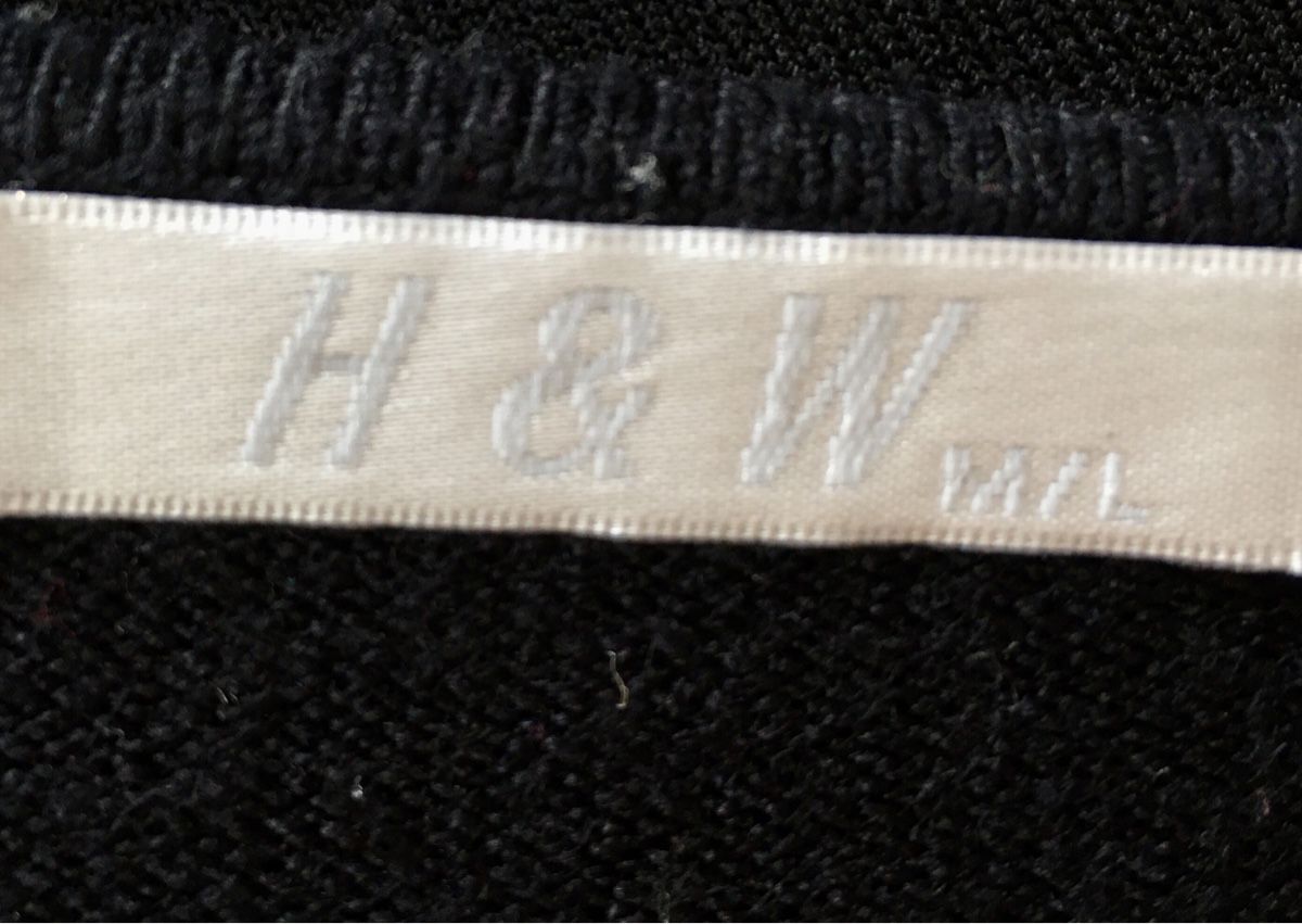 H&M Camicette: Strickjacke Wolle 55%. Grösse 42 - 44 – Usato da Bellinzona venduto da LuganoBoutique 5