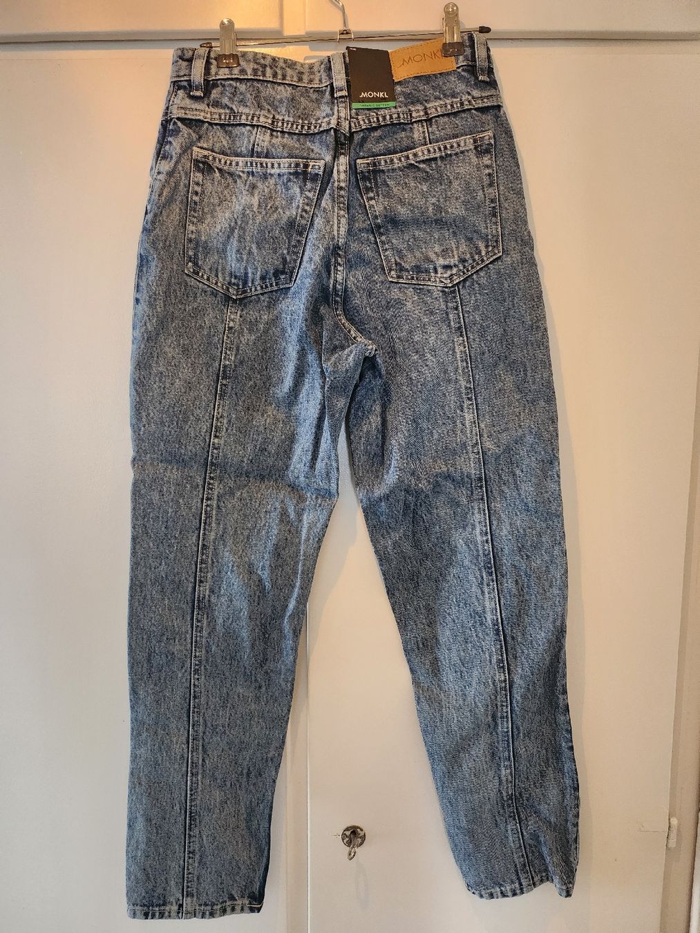 Monki Jeans: jeans – Usato da Schlieren venduto da wik_69lh 1