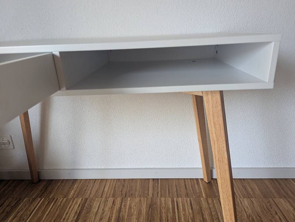 Schreibtische: Schreibtisch / Office desk – Gebraucht aus Zürich von Spyros 1