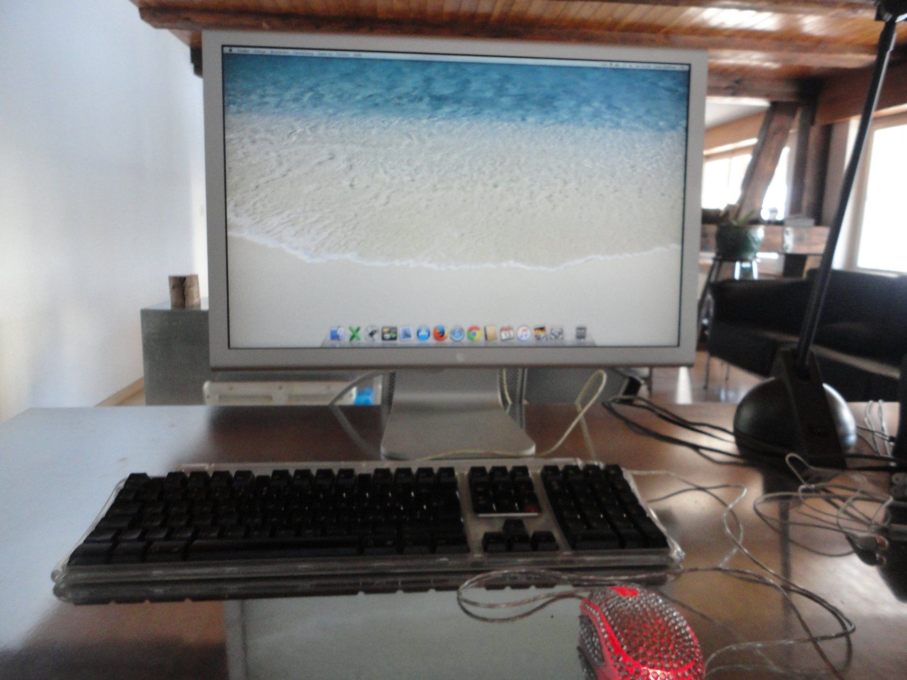 Apple PC: Vintage  MAC  Pro OS X Lion    -    Version 10.7.5 – Usato da Bonstetten venduto da nat_tv99