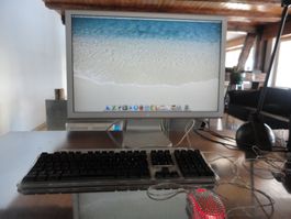 Vintage  MAC  Pro OS X Lion    -    Version 10.7.5