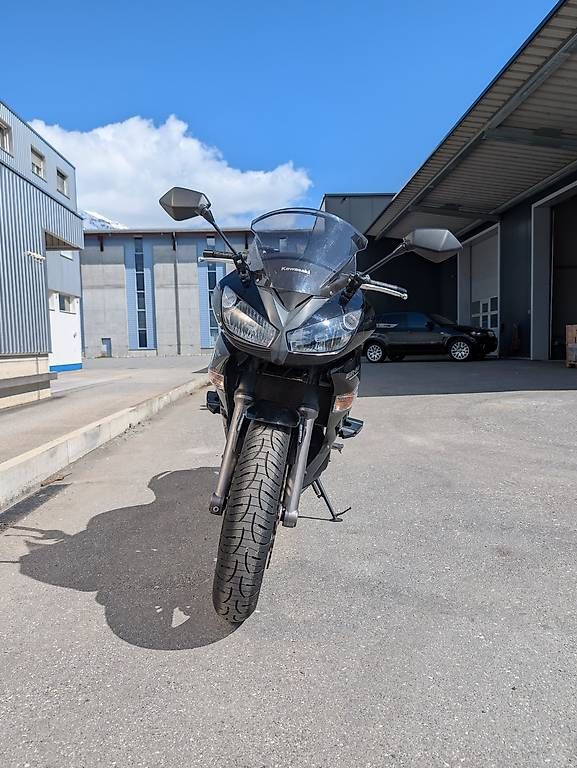 Kawasaki Strasse: Kawasaki ER-6f mit Zubehör – Gebraucht aus Fideris von Miri.fa 1