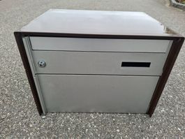Briefkasten braun silber Metall gebraucht guter Zustand
