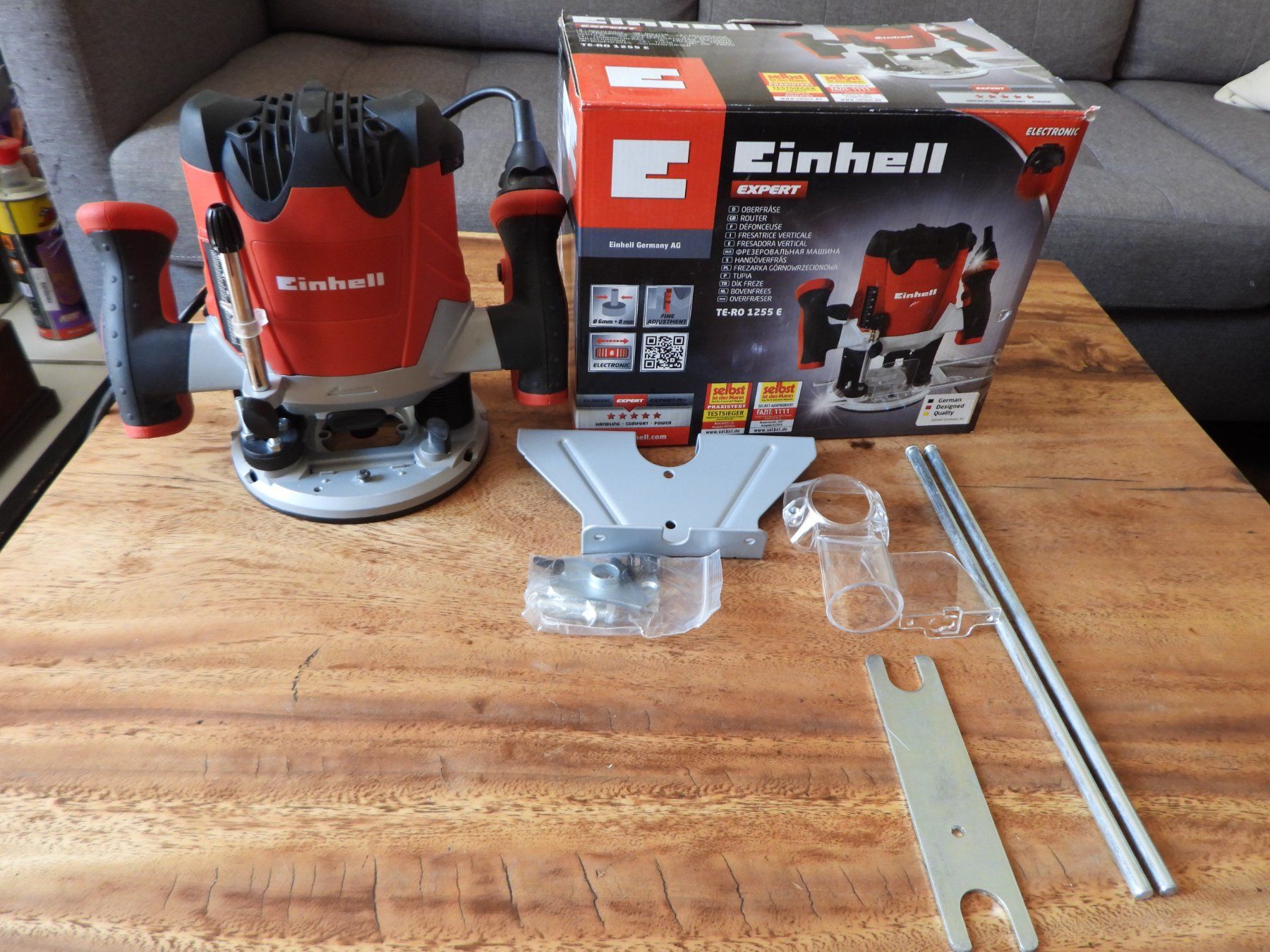Einhell Tutti gli attrezzi: Einhell Expert Oberfräse wie neu – Usato da Tavannes venduto da jimananas