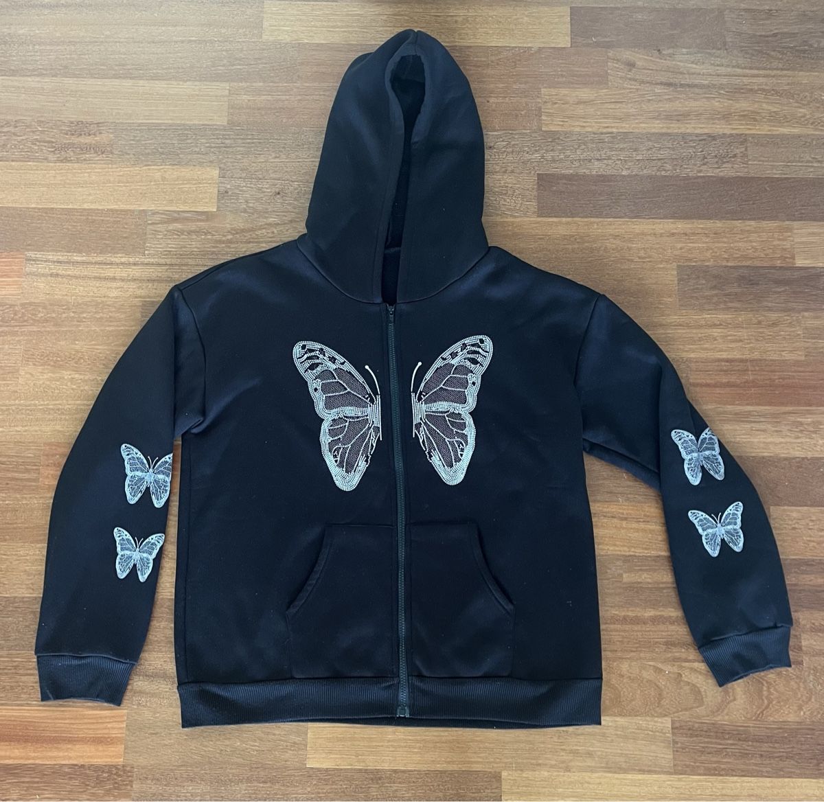 Giacche: Zipper / Jäckli mit Aufdruck – Usato da Rehetobel venduto da ale_gtg5