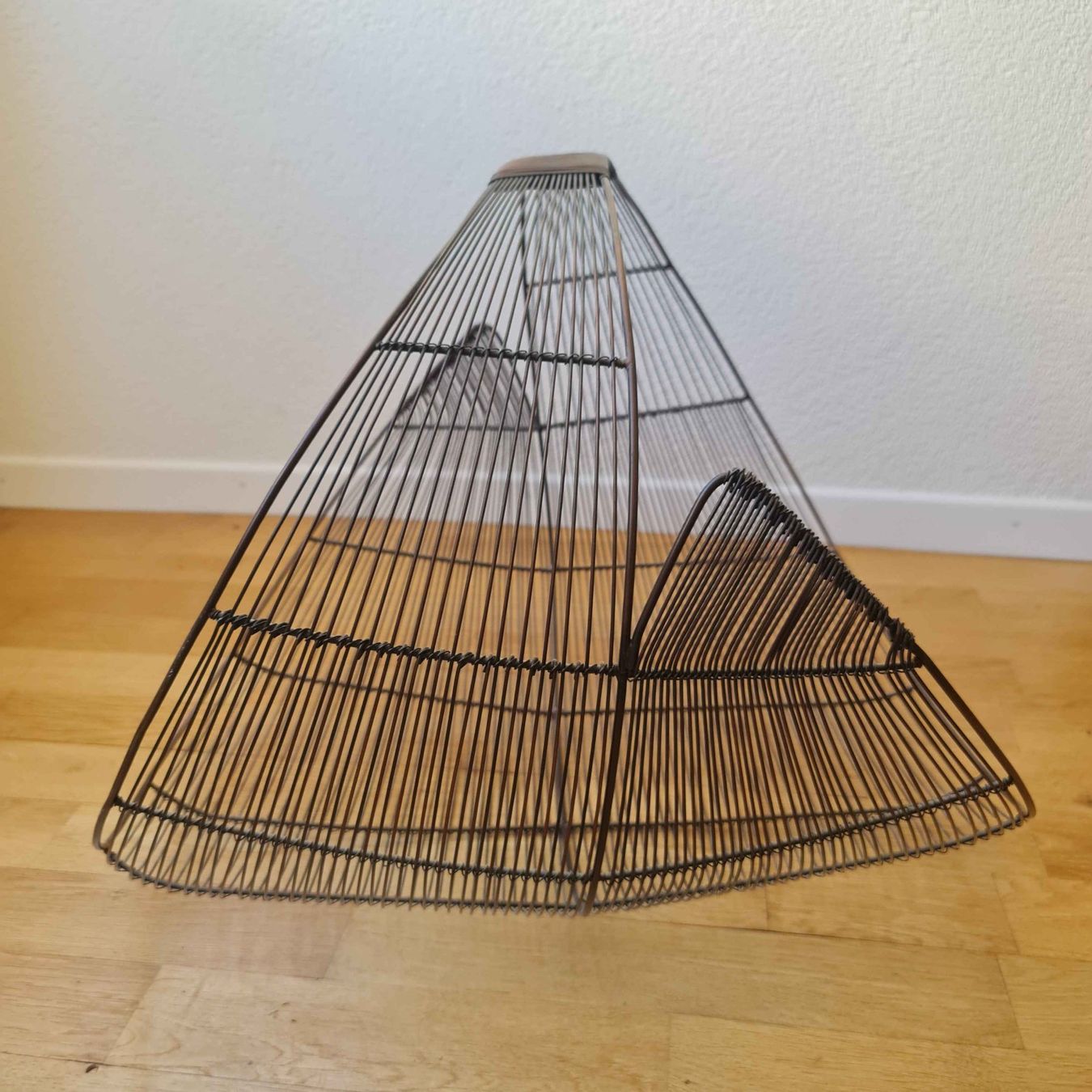 Sonstiges für Haushalt & Wohnen: Design-Drahtkorb – Gebraucht aus Zürich von derfish 3