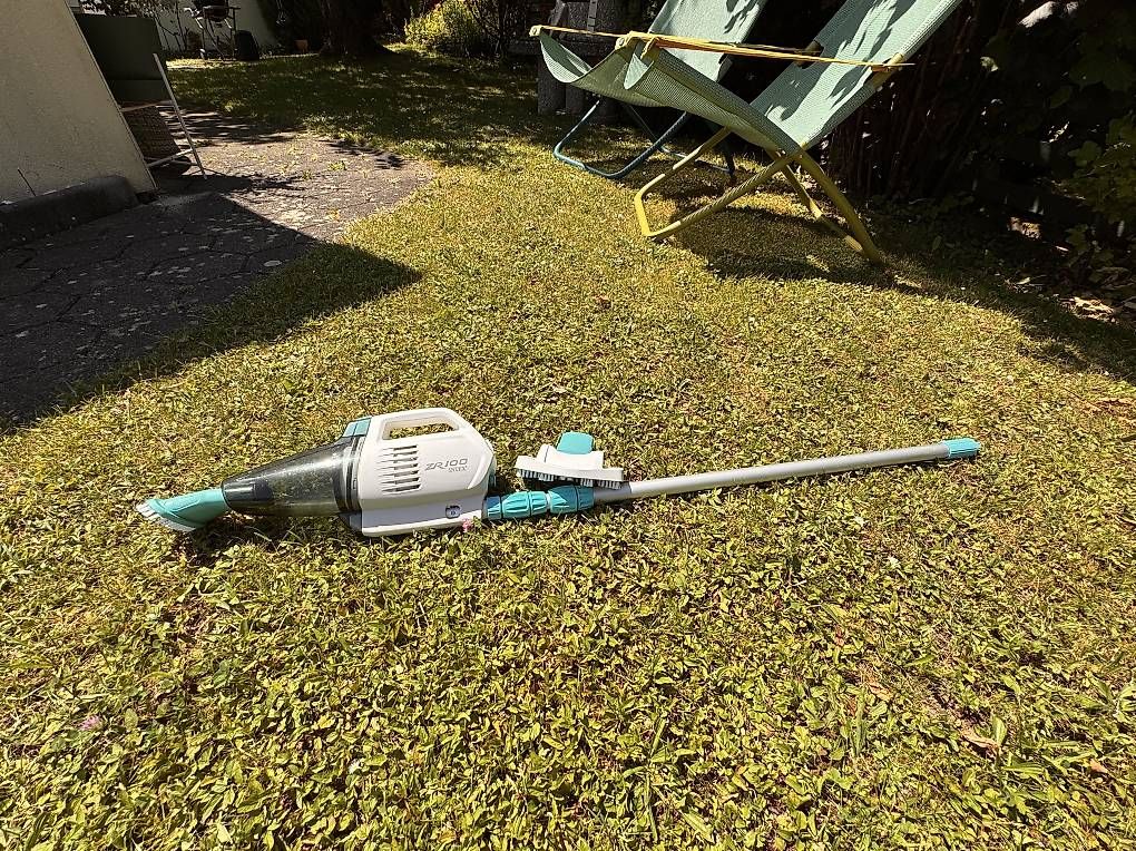 Intex Piscine: ZR100 akkubetriebener Poolsauger – Usato da Rudolfstetten venduto da nad_j7jq