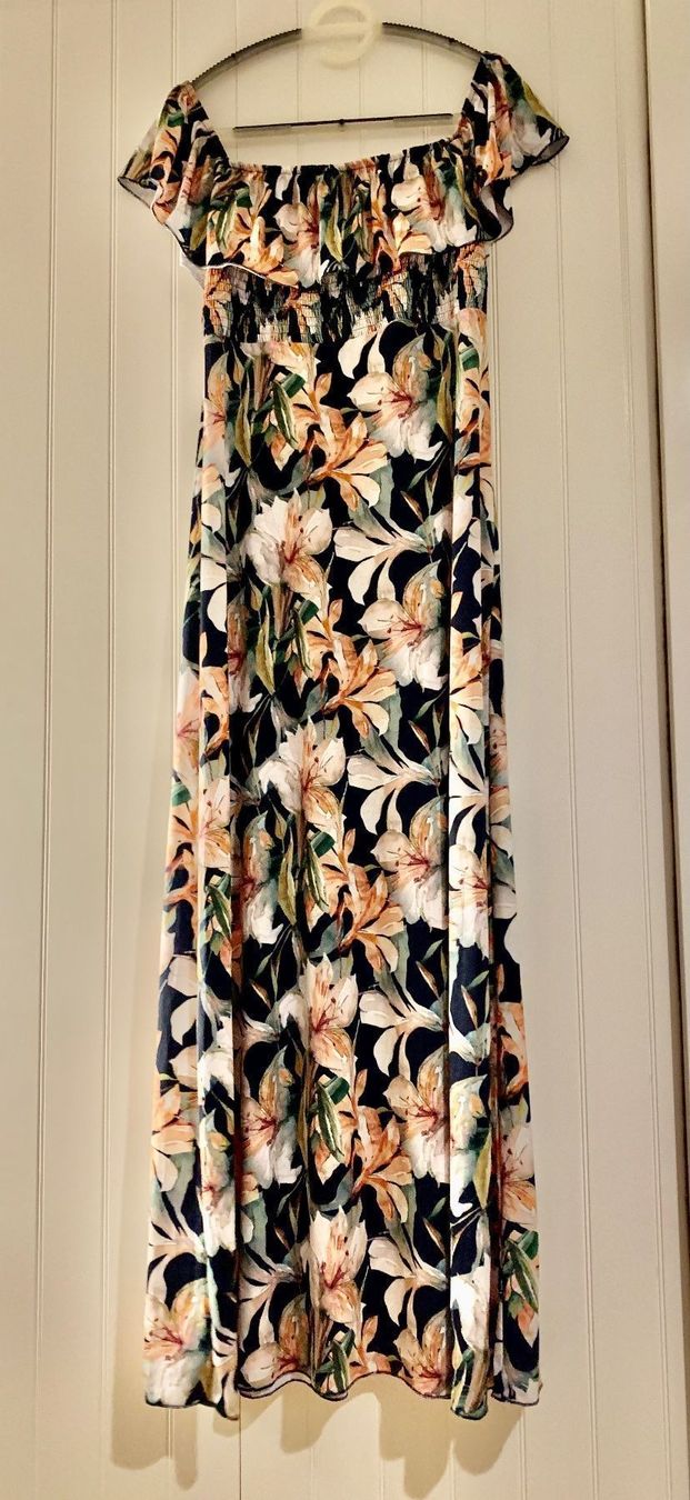 Vestiti: Robe à fleurs t.40/42 – Nuovo (secondo la descrizione) da Sion venduto da DayJenn