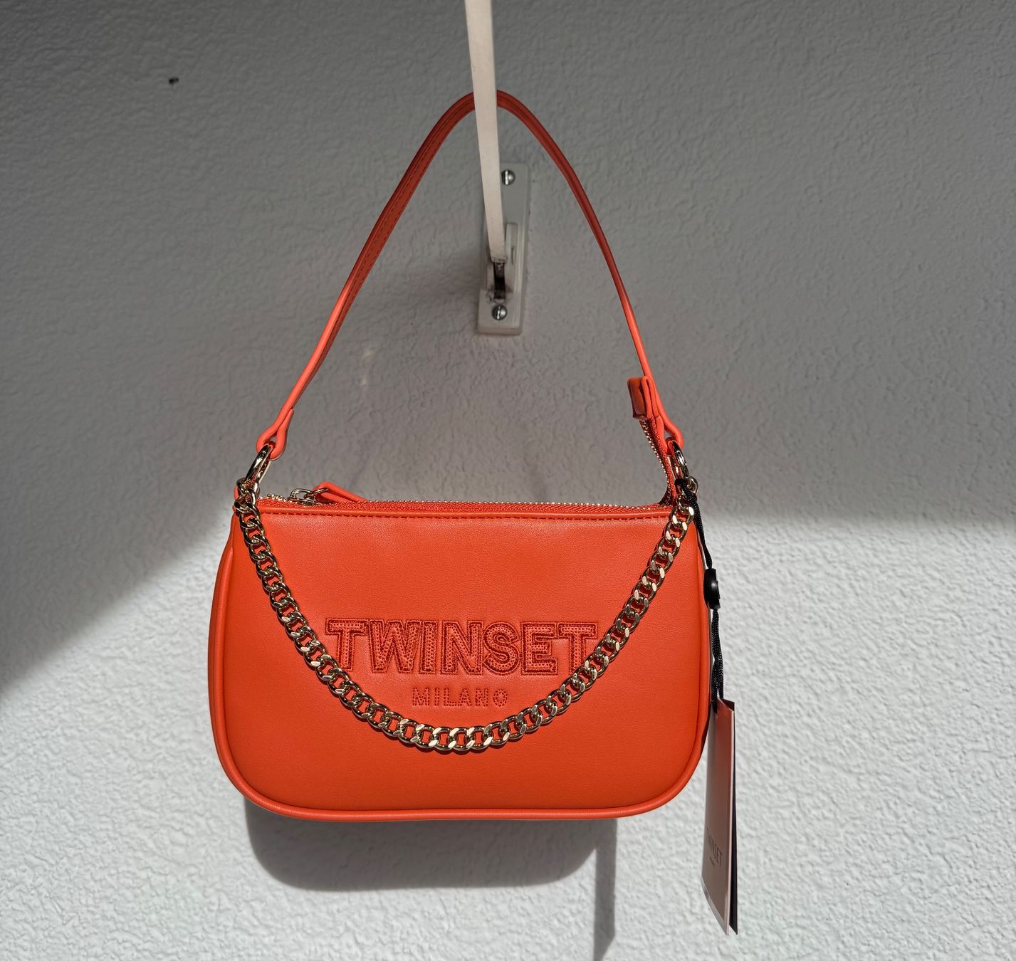 Twinset Taschen für Damen: Neue orange TWINSET Tasche – Neu und originalverpackt aus Balsthal von armenharut