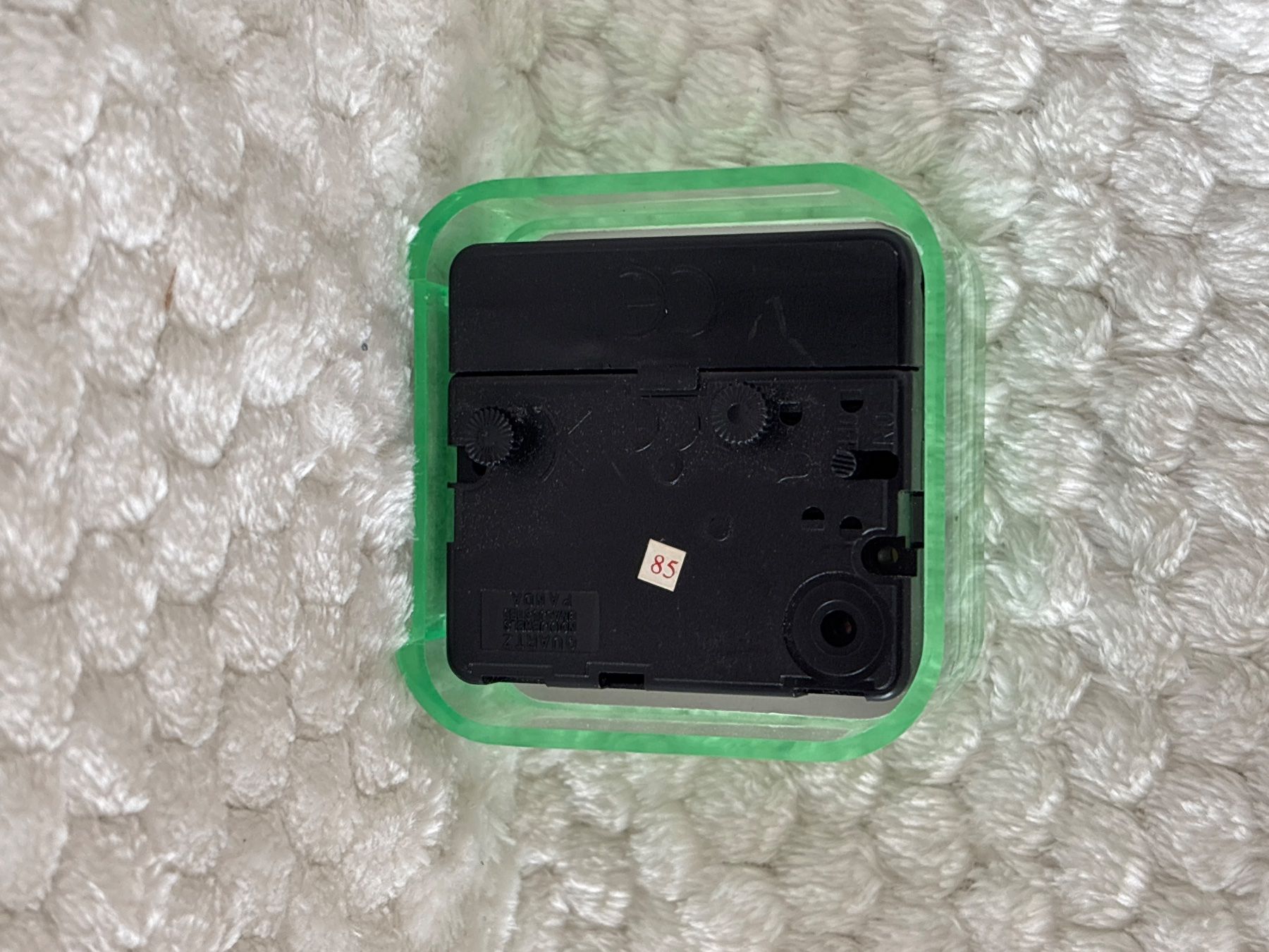 Wecker: Mini Reisewecker grün 6x6cm – Neu und originalverpackt aus Oberegg von MR-shop 1
