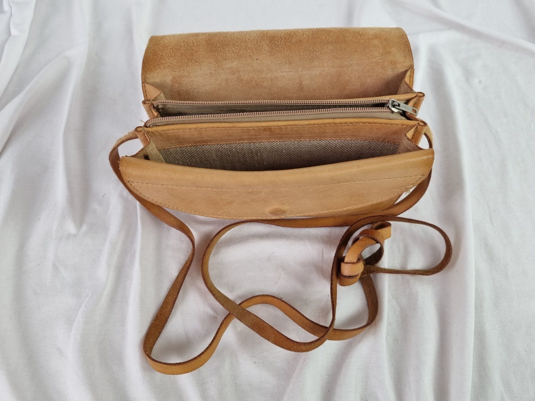 Bree Taschen für Damen: BREE Damentaschen aus Leder – Gebraucht aus Wangen b. Olten von Restwert_Wangen 4
