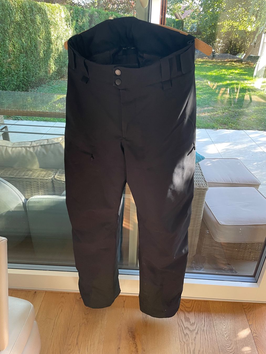 Peak Performance Lotti di vestiti: Peak Performance jacket + ski pants set – Size M – Usato da Zürich venduto da Lucas.Schmid 3