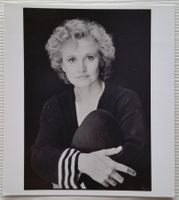 Caroline Kava, signiertes Original-Autogramm, 1993