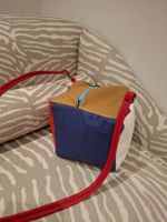 Coole Leder Handtasche, Würfel Design mit Schulterriemen
