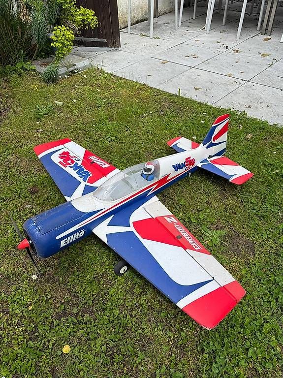 E-Flite Modellismo RC: Avion RC E-Flite Carbon-Z Yak 54 – Usato da Oulens-sous-Echallens venduto da Chewi77 1