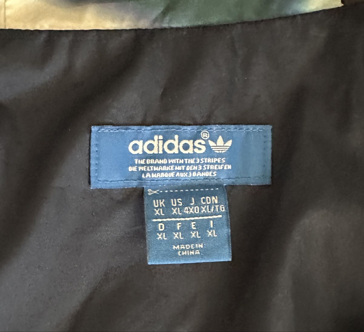Adidas Giacche: Adidas Jacke Windbreaker  – Usato da Schlieren venduto da NM_Nici 3