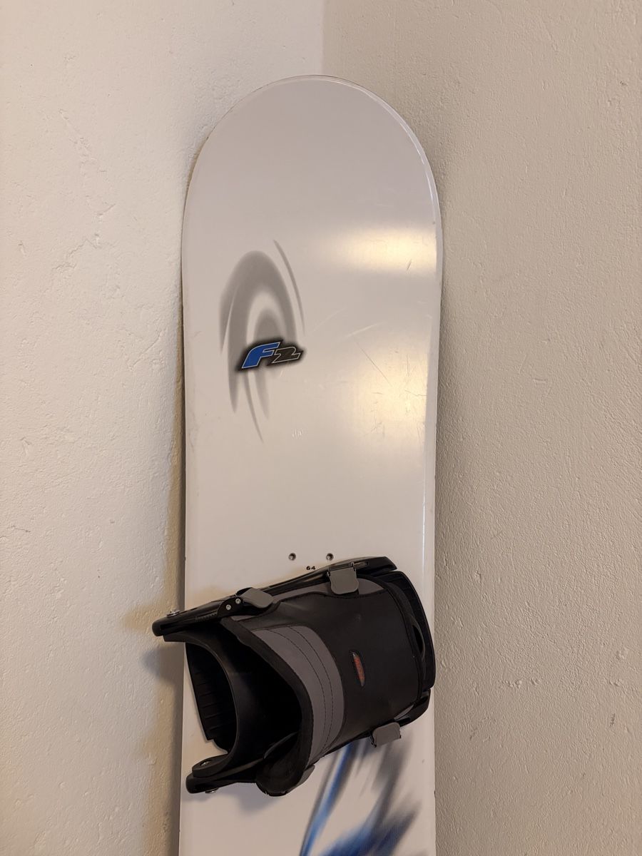 Board: Vintage Snowboard - Weiss  – Usato da Bern venduto da jus_nkp7 3