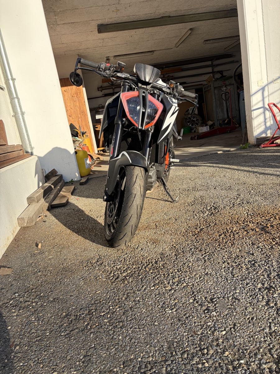 KTM Strada: Ktm Superduke 1290 R – Usato da Glis venduto da ebo_2ngt